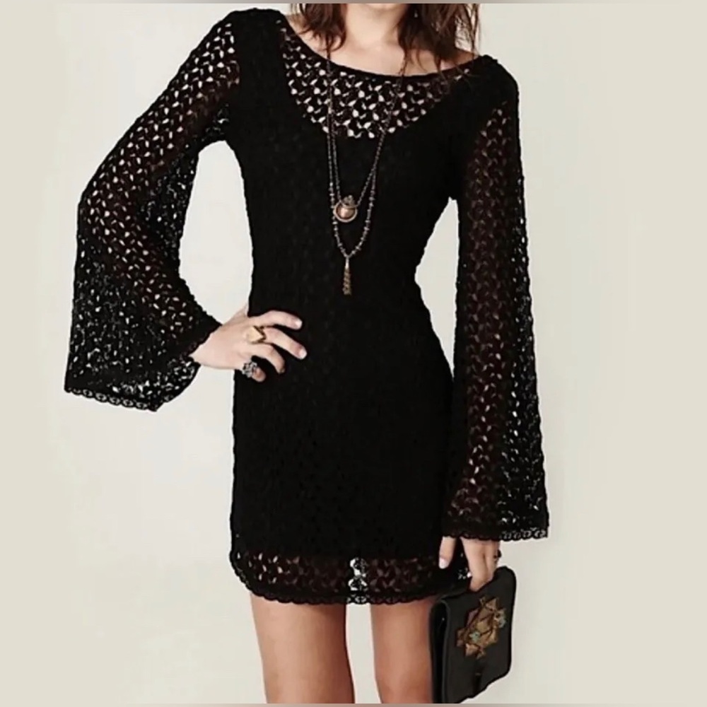 Free People Women's S Gypsy Lace Long Flare Sleeve Mini Dress Lined Black